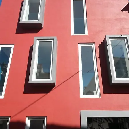 Oda ve Kahvaltı Rossio 4*