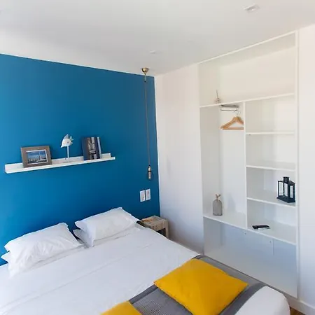 Oda ve Kahvaltı Rossio 4*