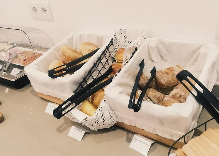 Rossio לינה וארוחת בוקר 4*